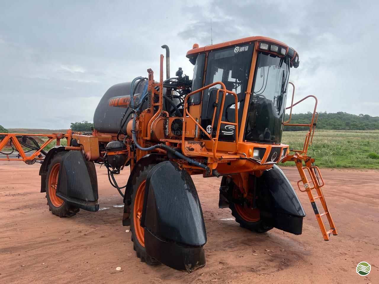 PULVERIZADOR JACTO UNIPORT 2500 STAR Tração 4x2 Ciarama Máquinas - John Deere - Matriz PONTA PORA MATO GROSSO DO SUL MS